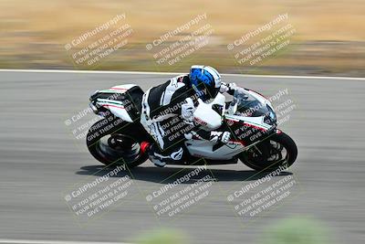media/May-31-2025-Classic Track Day (Sat) [[da23ab3028]]/Group B/Session 4 (Turns 4 and 6)/